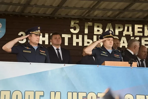 В Иванове дан старт чемпионату ВДВ по парашютному спорту